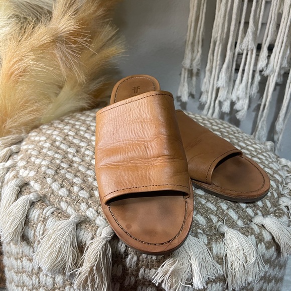 frye slide sandals